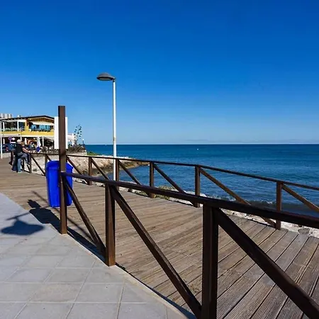Fantastic Location - Ground Floor In Walking Distance To The Apartment