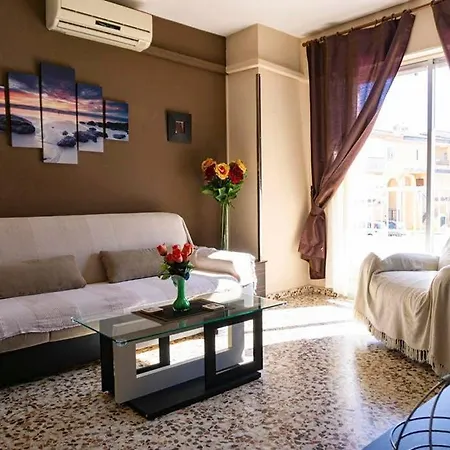 Fantastic Location - Ground Floor In Walking Distance To The Apartment Torrevieja
