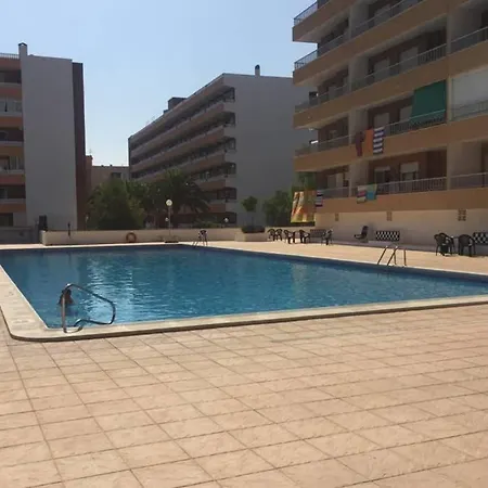 Fantastic Location - Ground Floor In Walking Distance To The * Torrevieja